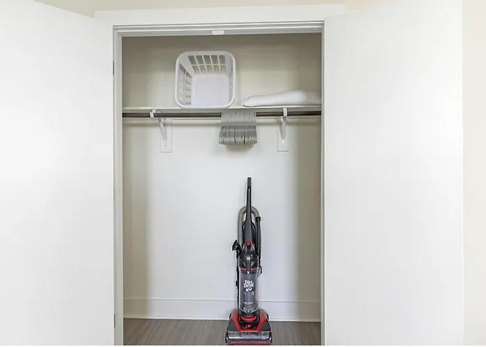 Landing At The Standard River District - 2 Bedrooms In River District * Fort Worth